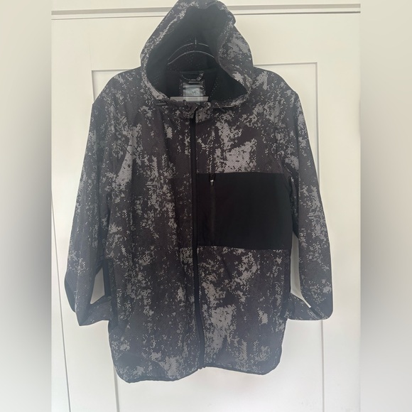 RVCA Men’s Yogger Jacket
Black Digi-camo - Picture 1 of 5